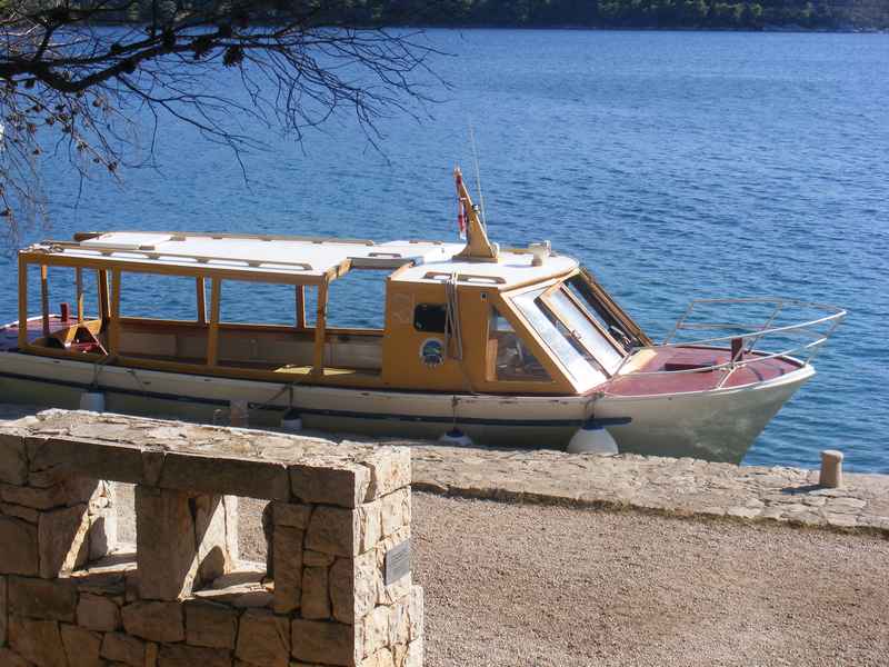 Anna és Nóri tengeri jogosítvány — Ibex