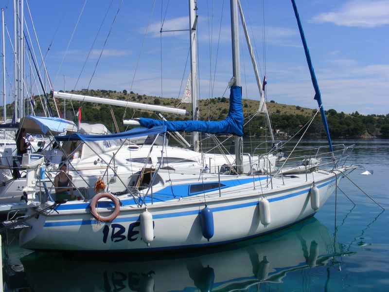 Žut, Telašćica, Biograd, Primošten — Ibex