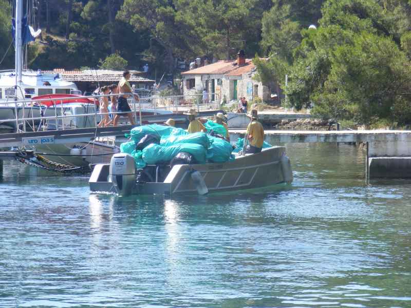 Komiža, Kék barlang, Vis, Hvar, Trogir — Ibex