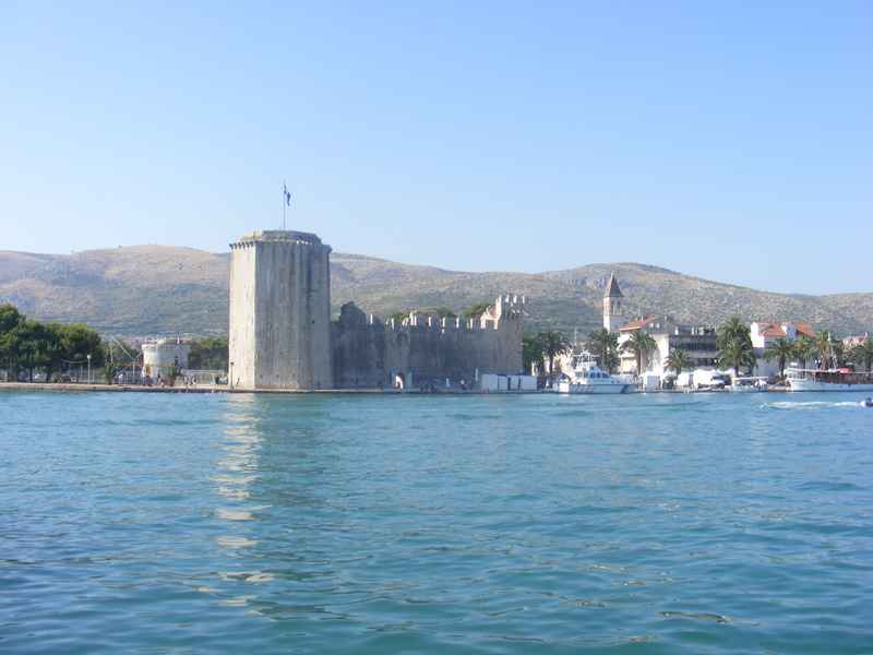 Komiža, Kék barlang, Vis, Hvar, Trogir — Ibex