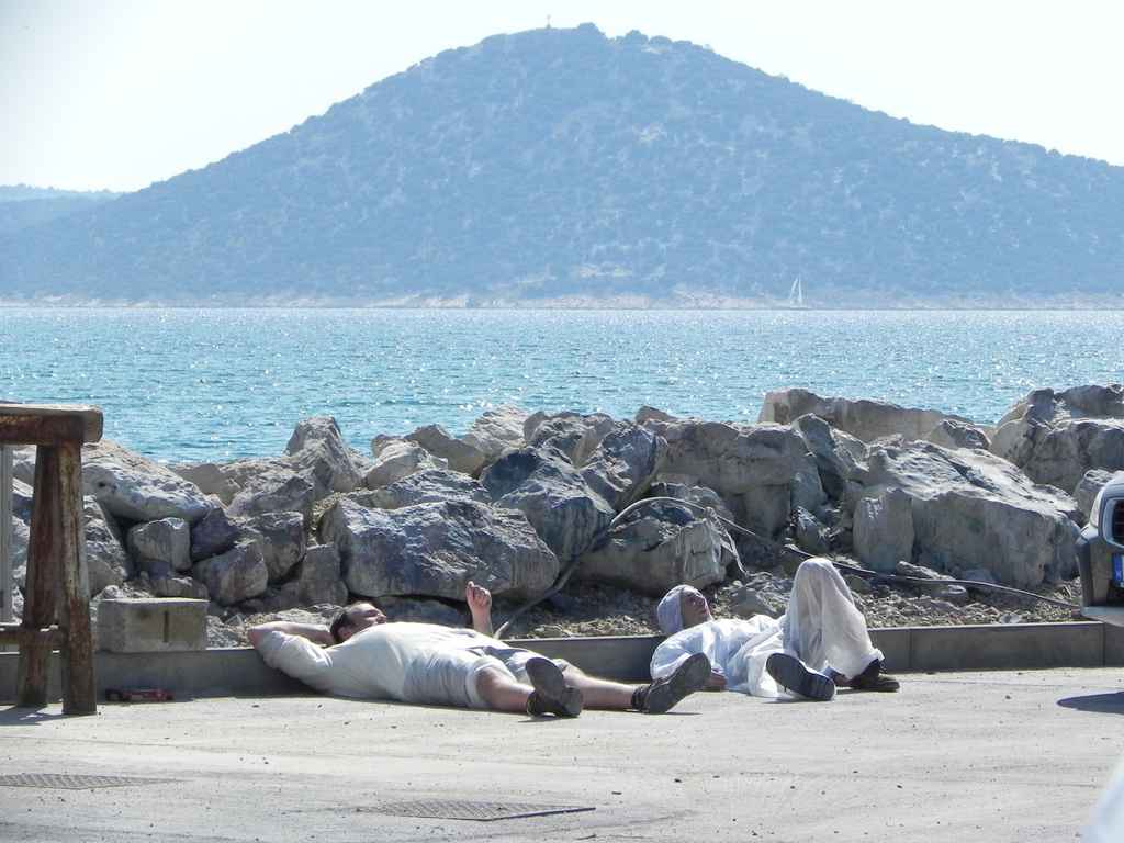 Ibex költöztetése Veli Rat-ra — Ibex