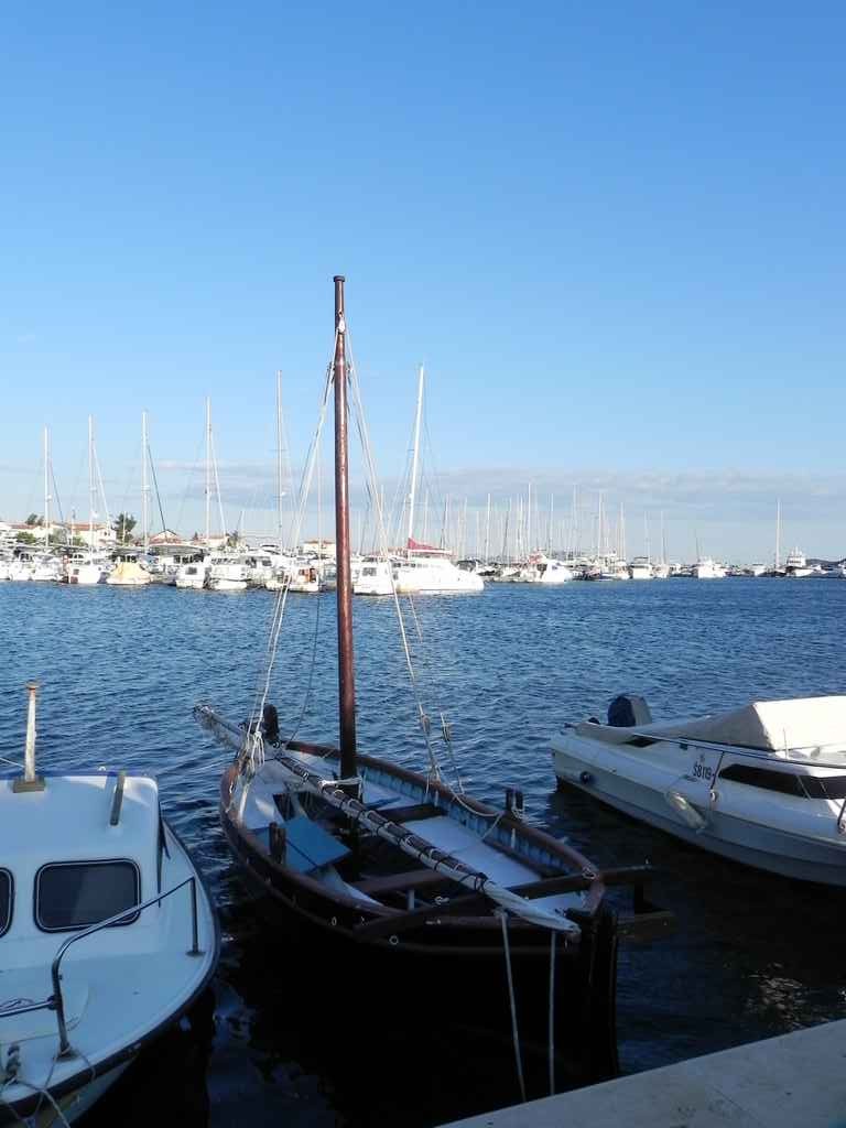 Ibex költöztetése Veli Rat-ra — Ibex