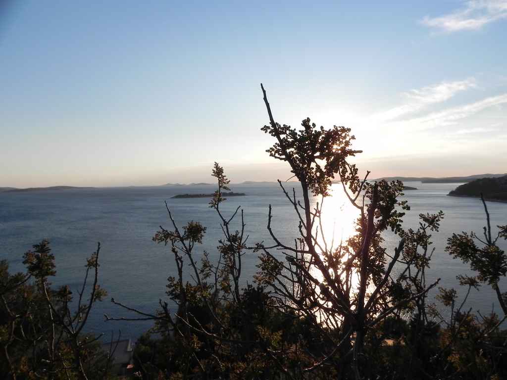Ibex költöztetése Veli Rat-ra — Ibex