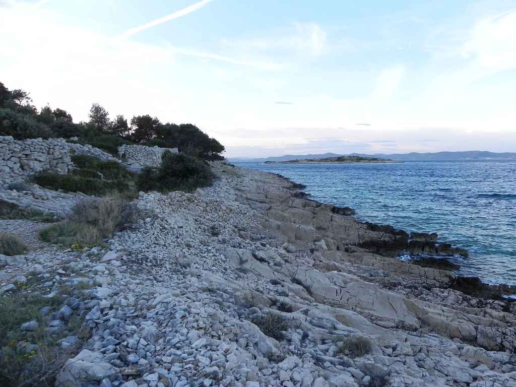 Ibex költöztetése Veli Rat-ra — Ibex