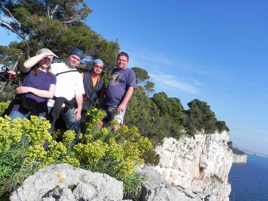 Ibex költöztetése Veli Rat-ra — Ibex