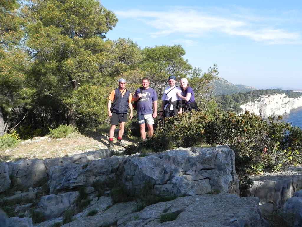 Ibex költöztetése Veli Rat-ra — Ibex