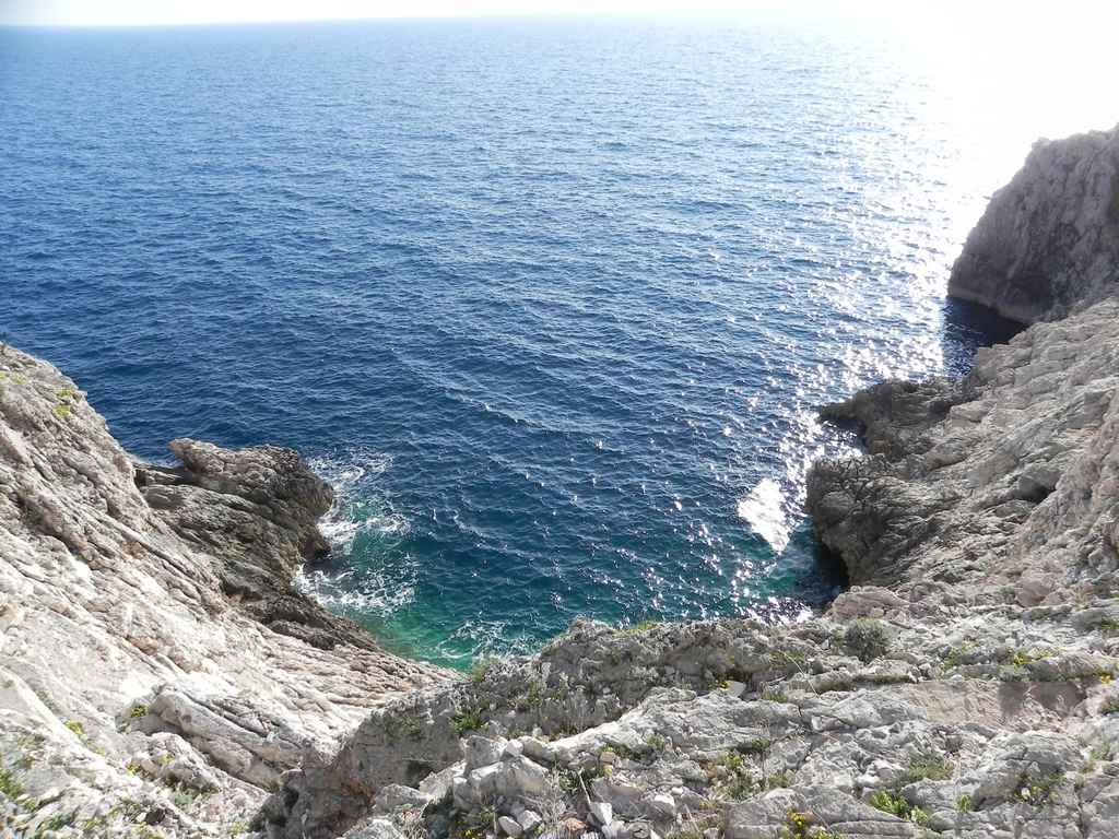 Ibex költöztetése Veli Rat-ra — Ibex