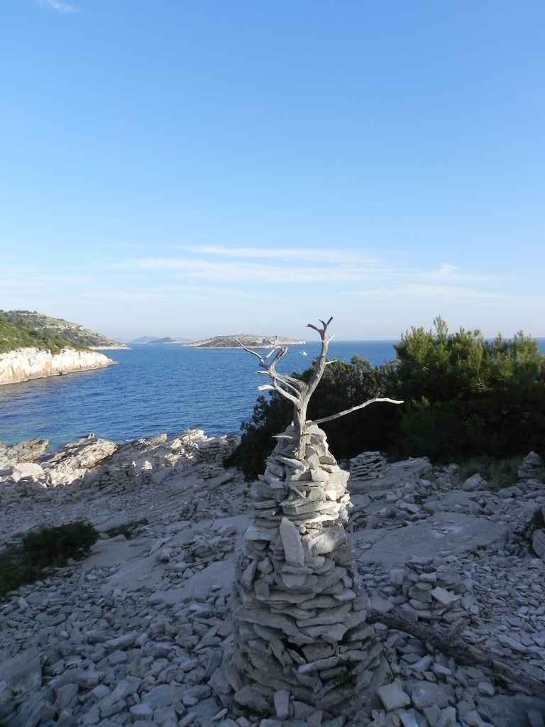 Ibex költöztetése Veli Rat-ra — Ibex