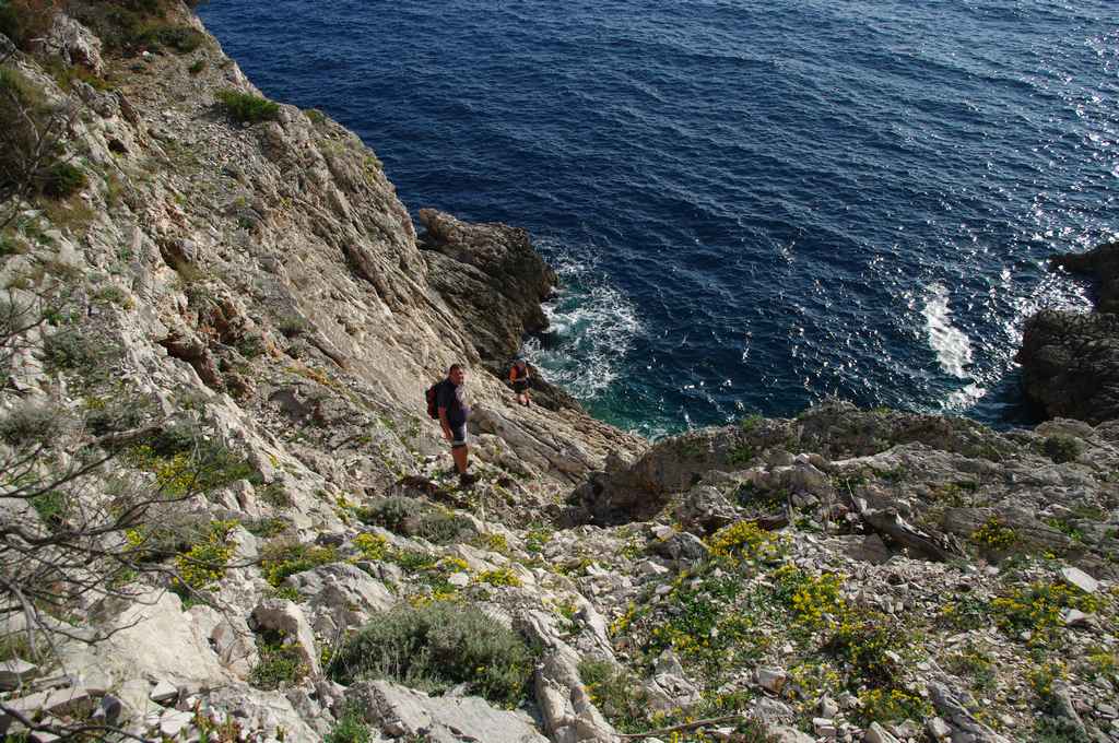 Ibex költöztetése Veli Rat-ra — Ibex