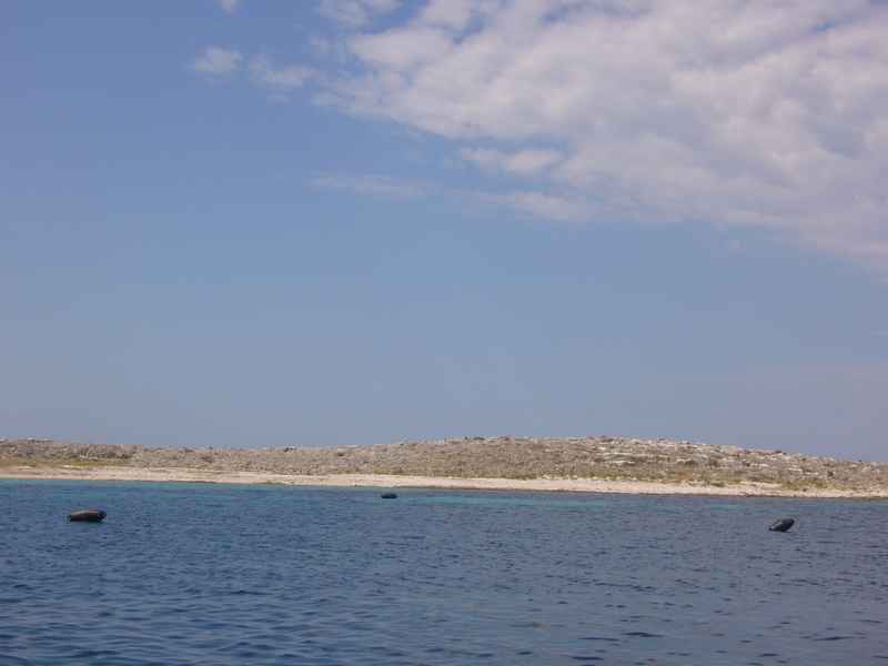 A lányok először Veli Rat-on — Ibex