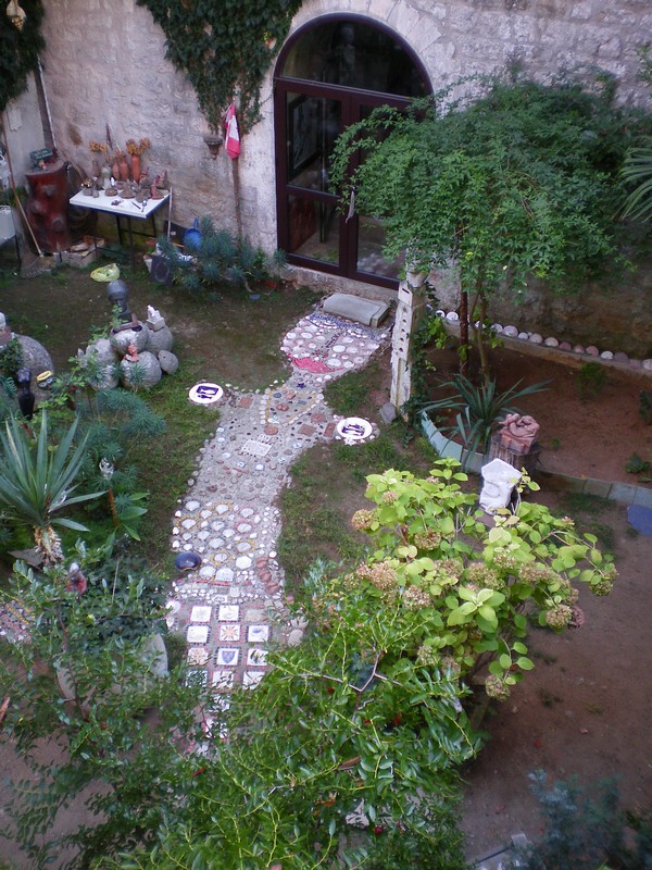 Munka és nyaralás Veli Rat-on — Ibex